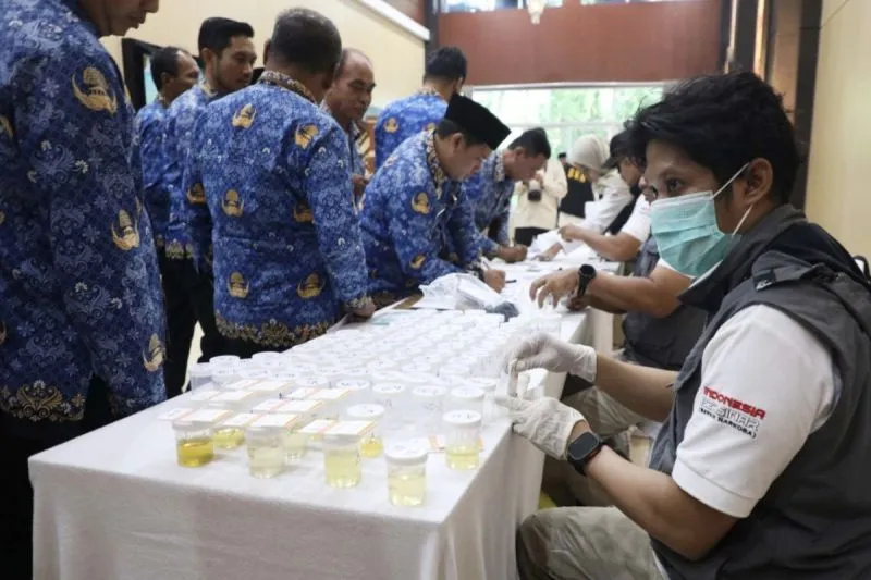 Gubernur Kalteng Tegaskan Komitmen Pemberantasan Narkoba dengan Tes Urine ASN