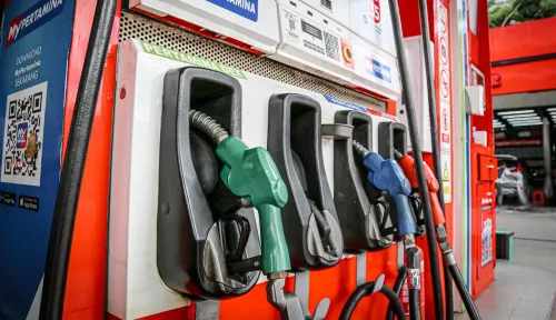 Cadangan BBM 20 Hari: Ekonom Pastikan Tidak Ada Krisis Energi