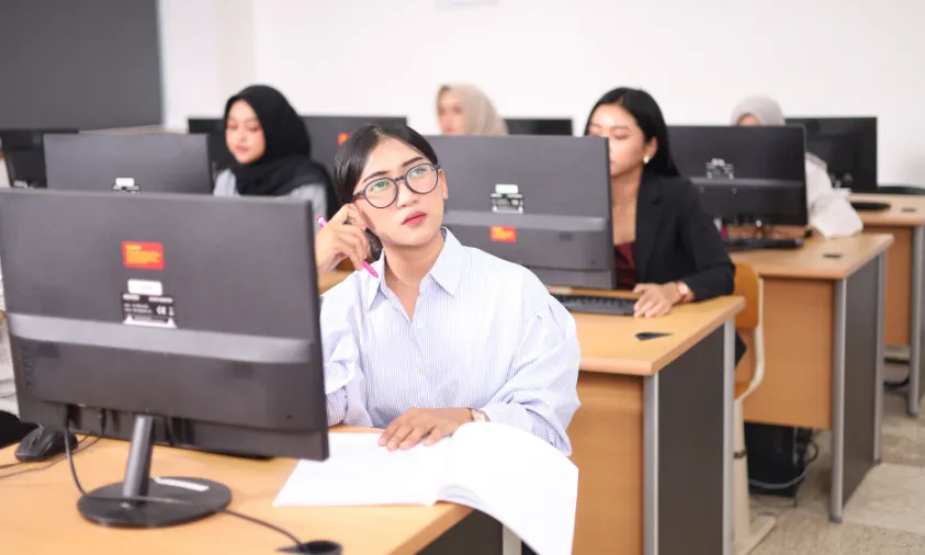 Pentingnya Menulis Sebelum Mengoding untuk Inovasi Digital