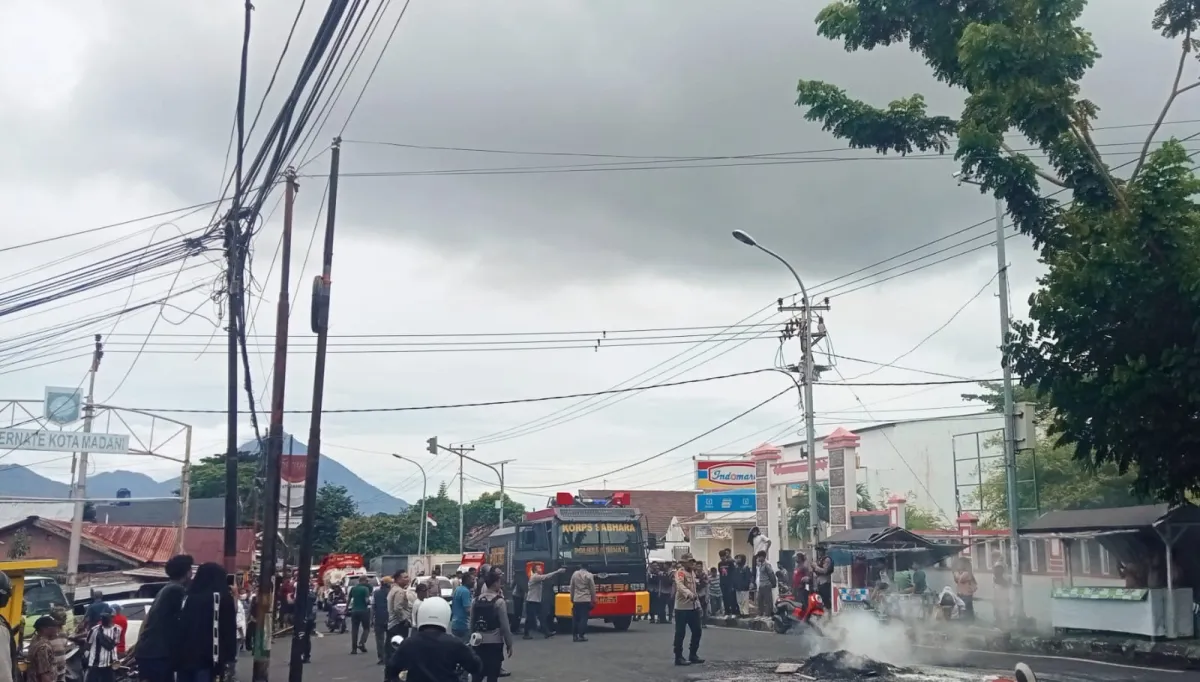 Pelaku Usaha Dufa-Dufa Tuntut Kebijakan Kapal yang Jelas