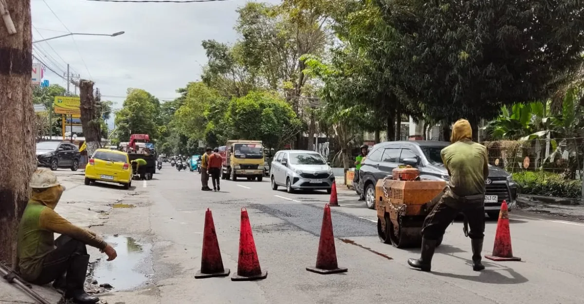 Kebijakan Darurat PUPR Kediri Tutup 3.000 Lubang Jelang Lebaran