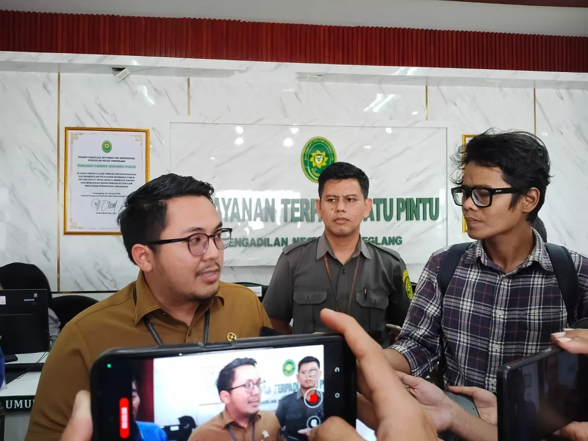 PN Pandeglang Gelar Panggilan Sidang Gugatan Laka Lantas Rp 100 Miliar