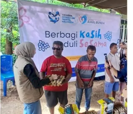 Yayasan Kesehatan Mental dan Rintisan Amal Bunda Salurkan 50 Paket Bantuan untuk Penyandang Disabilitas