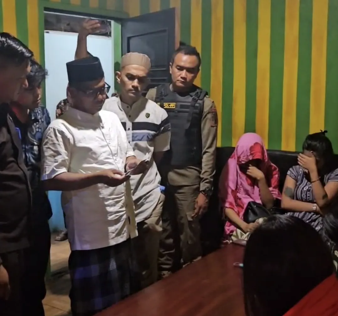 Wabup Pesisir Selatan Pimpin Razia Hiburan Malam, 8 Pemandu Karaoke Diamankan