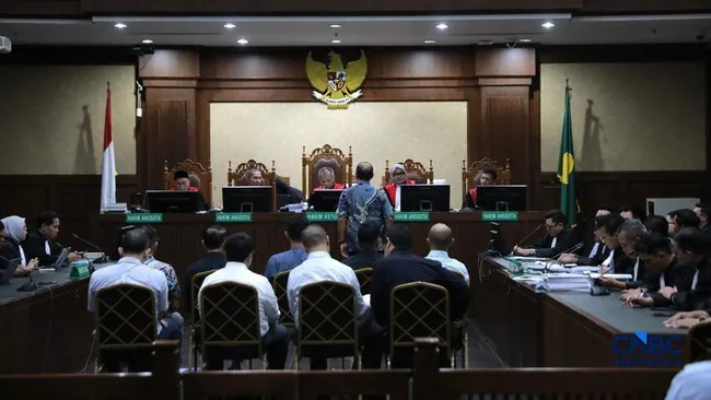 Tokoh Nasional Serahkan Amicus Curiae Jelang Putusan Korupsi
