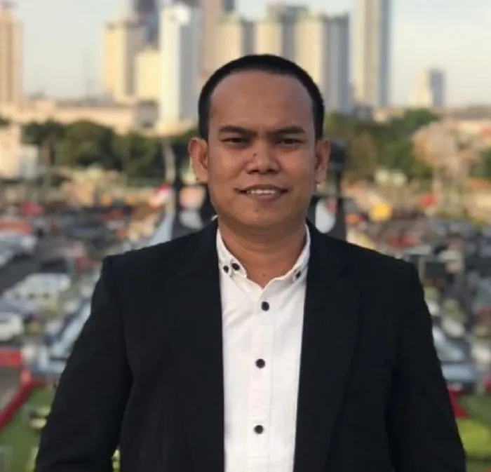 Peran Vital Radio dan Televisi Selama Ramadan dalam Menyampaikan Informasi