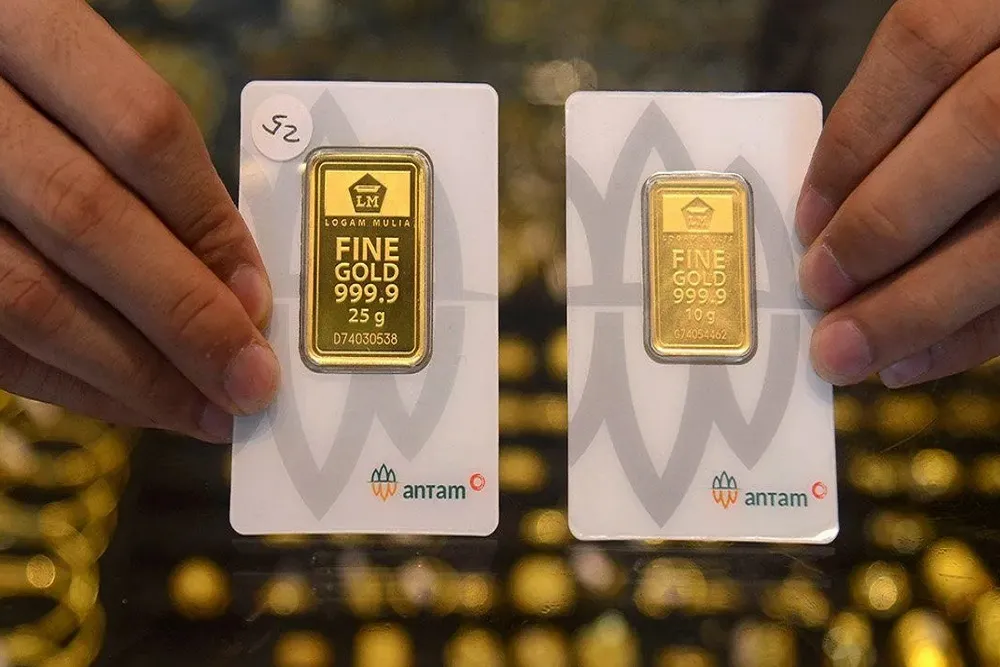 Harga Emas Antam Tembus Rp3 Juta per Gram
