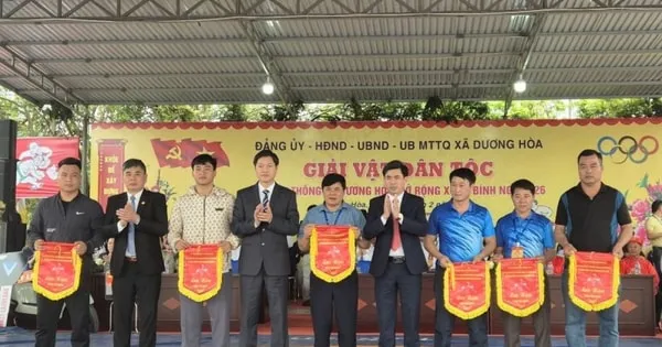 Turnamen Gulat Tradisional Duong Hoa: Warisan Budaya dan Semangat Bersama