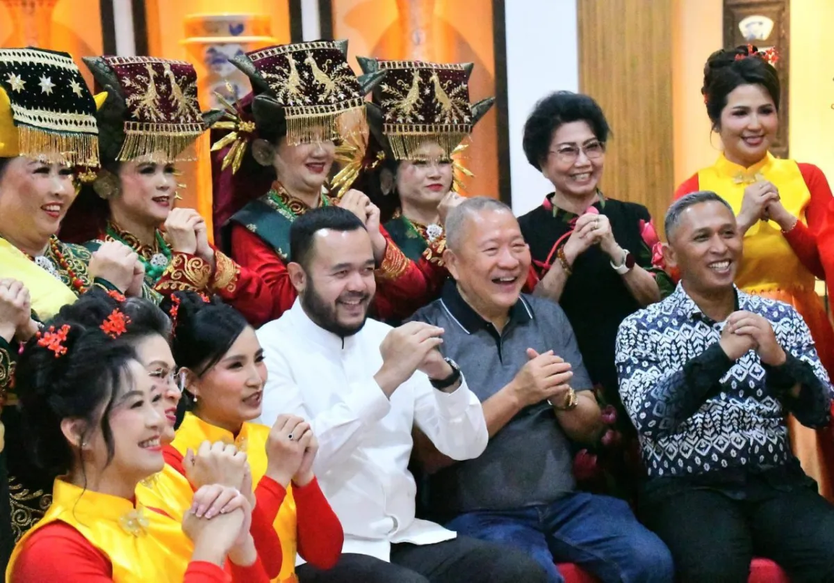 Wali Kota Padang Buka Bazar HBT-WHBT 2026, Dorong Ekonomi dan Kebersamaan Masyarakat