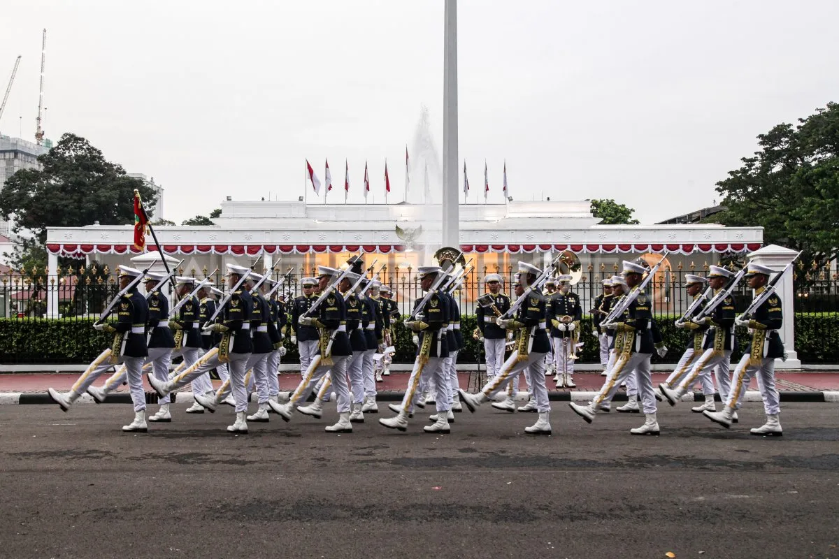 Serah Terima Pasukan Jaga Istana Merdeka