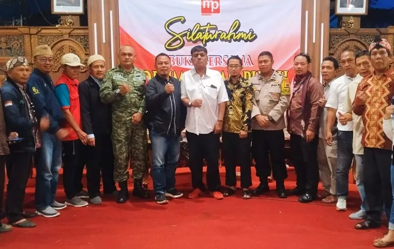 Forum Merah Putih Bumiayu Gelar Buka Bersama Ratusan Warga
