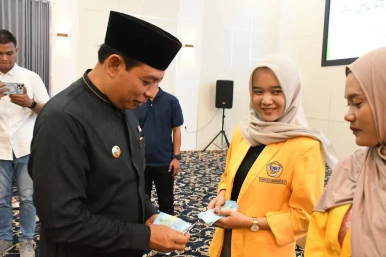 Pemkot Bengkulu Dorong Kewirausahaan Mahasiswa Melalui Pelatihan Praktis