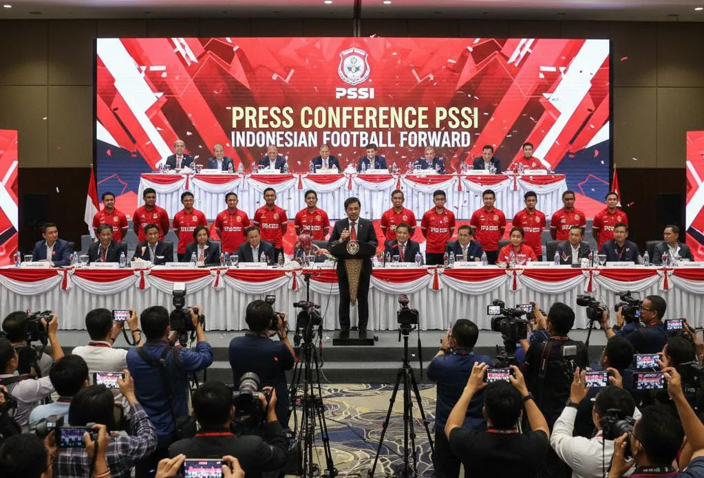 PSSI Mencari Pengganti Kluivert untuk Timnas Indonesia