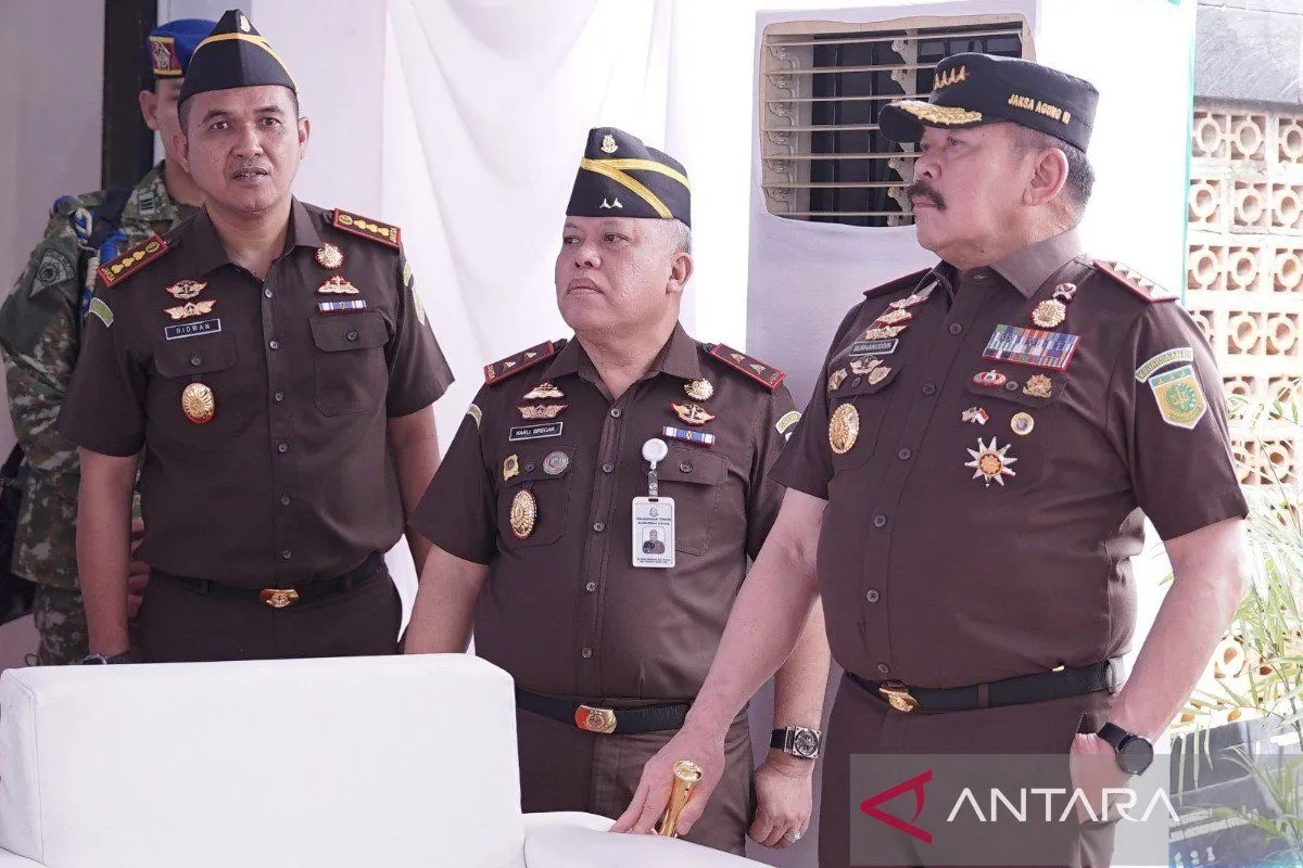 Jaksa Agung Sanitiar Burhanuddin Apresiasi Kinerja Kajati Sumut