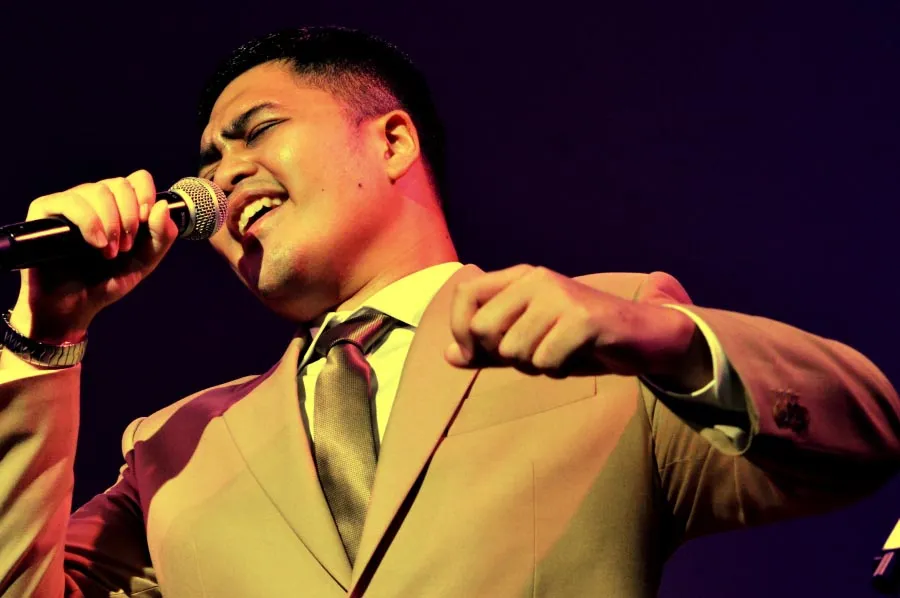 Alonzo Brata: Muda, Berbakat, dan Siap Menggebrak Dunia Musik