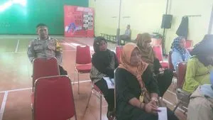 Bhabinkamtibmas Awasi Reses DPRD Kabupaten Bandung di Margaasih