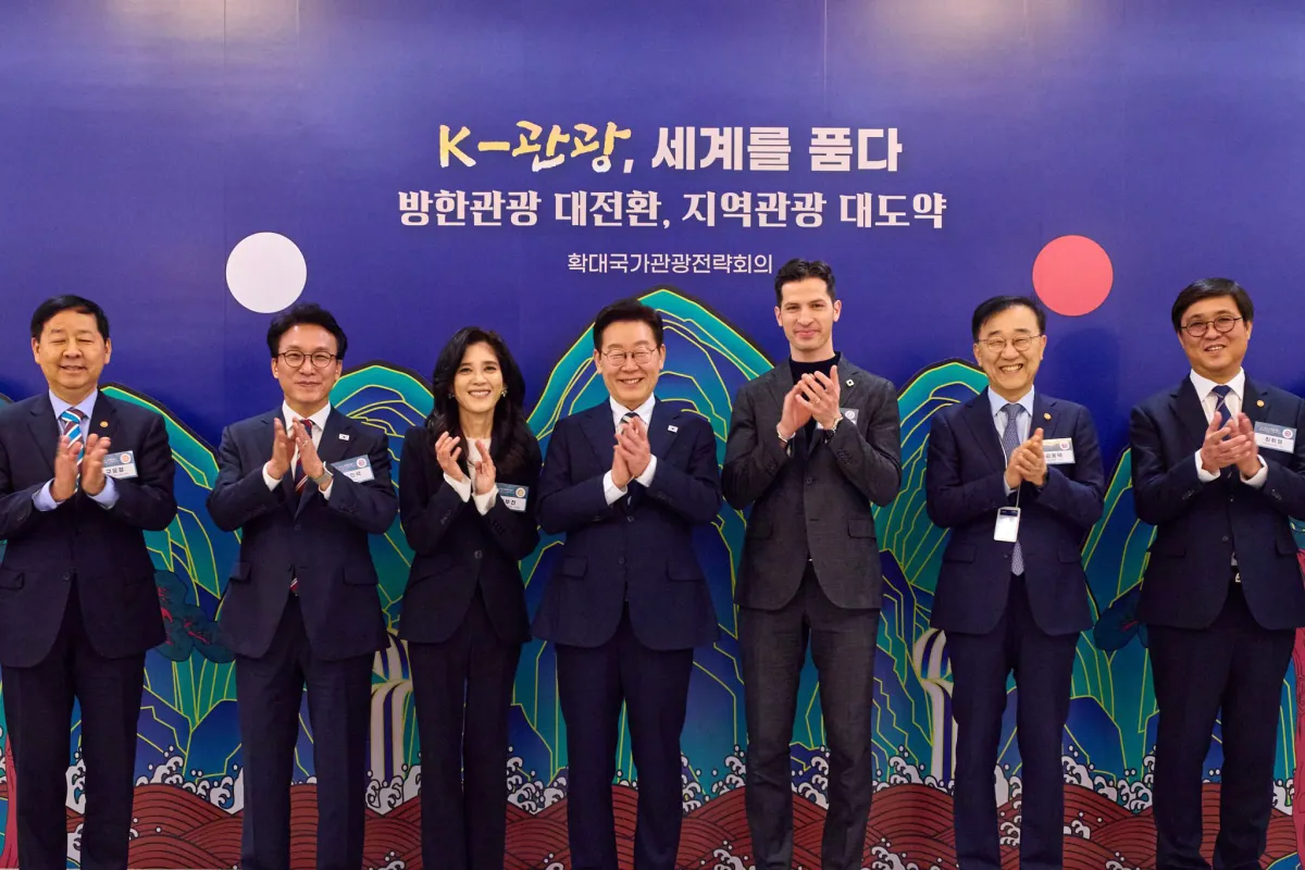 Korea Tawarkan Kebijakan Bebas Visa untuk Wisatawan Grup Indonesia