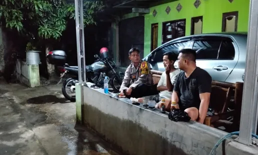 Bhabinkamtibmas Trirenggo Patroli Malam untuk Jaga Keamanan Warga