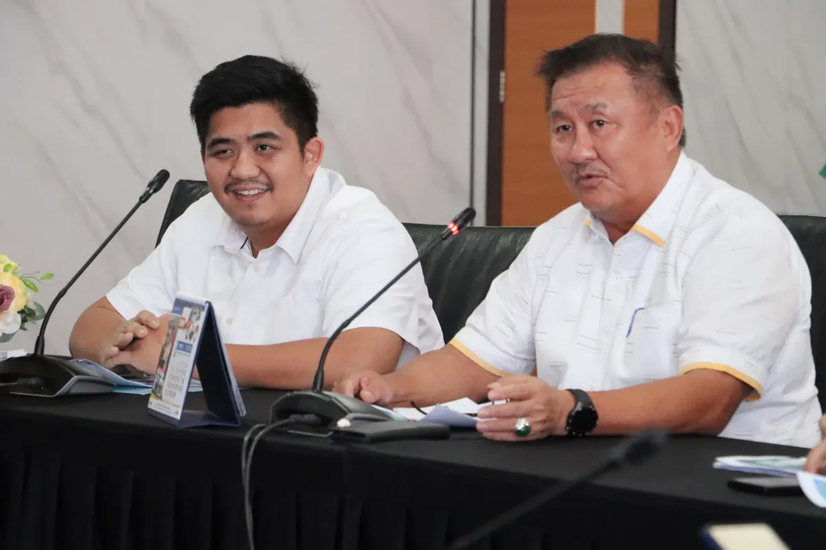 Bupati Bintan Paparkan Isu Strategis dalam Harmonisasi RTRW Bersama DPRD Kepri