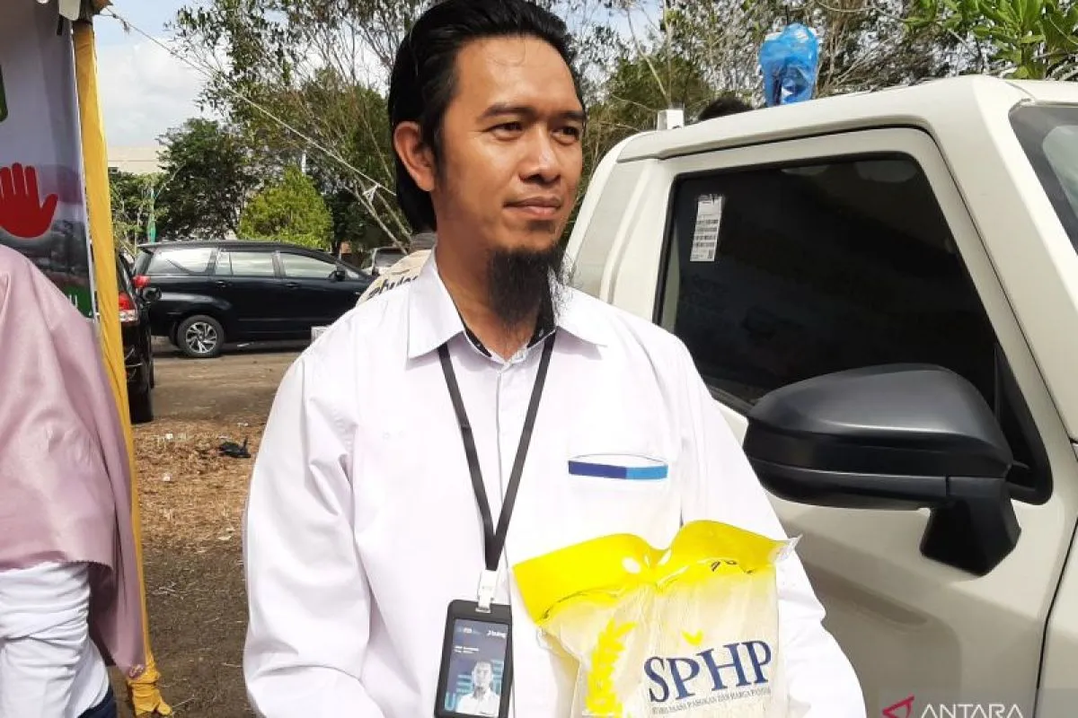 Bulog Tanjungpinang Tegaskan Sanksi bagi Pedagang Jual di Atas HET