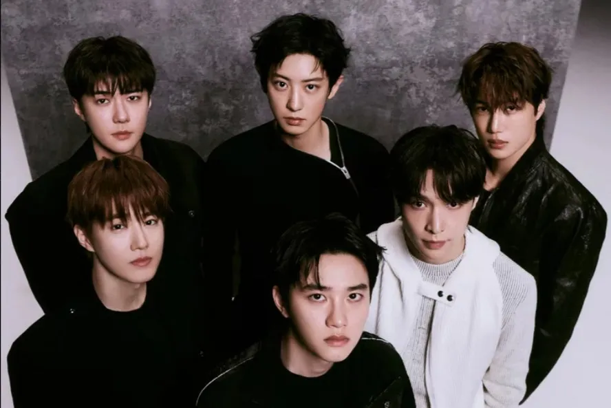 EXO Cetak Sejarah dengan Album REVERXE yang Terjual 1 Juta Kopi