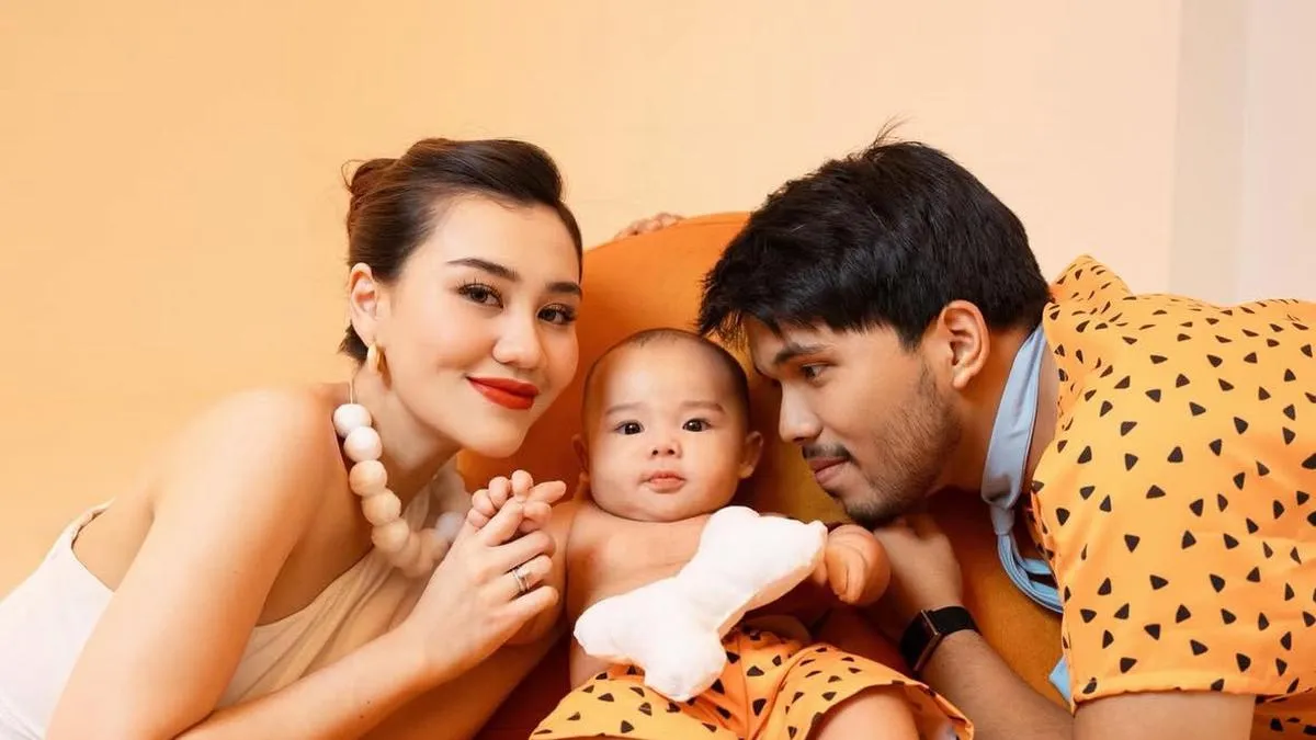 Tiga Selebriti Menyambut Status Baru Sebagai Ayah di 2025