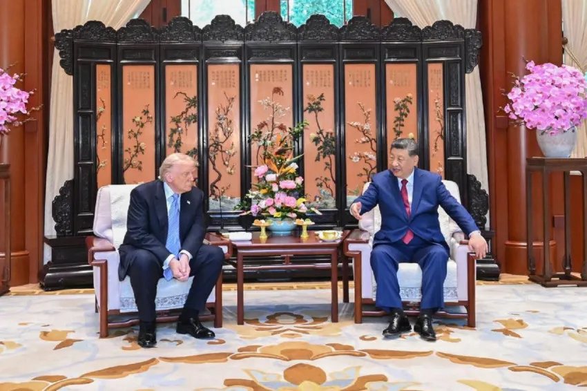 Perubahan Fokus AS-China: Isu HAM Terpinggirkan dalam Dialog