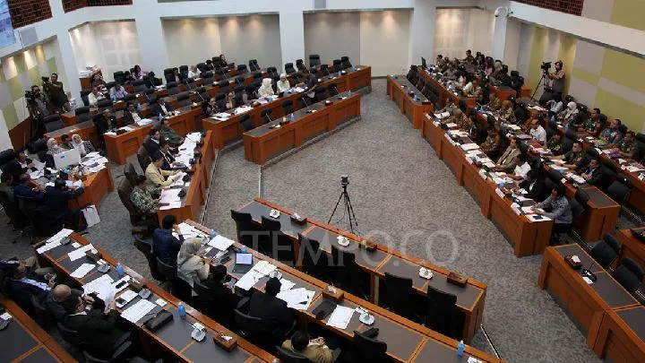 Pandangan Beragam Politikus DPR Terkait Revisi UU TNI