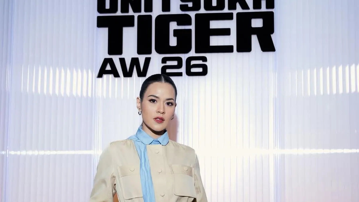 Raisa Tampil Elegan dengan Onitsuka Tiger di Milan Fashion Week