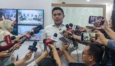 Teddy Indra Wijaya: Mediator Kebijakan yang Berani Jembatani Presiden dan Masyarakat