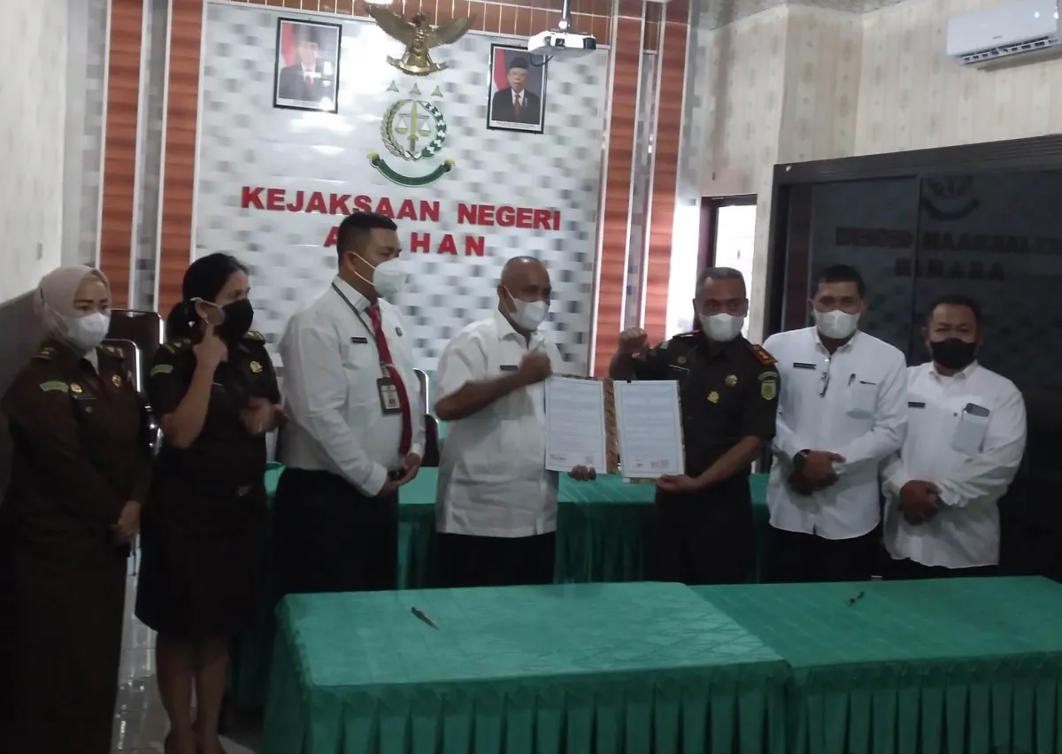 Kejari Asahan Tandatangani MoU untuk Bantu PDAM Atasi Masalah Hukum