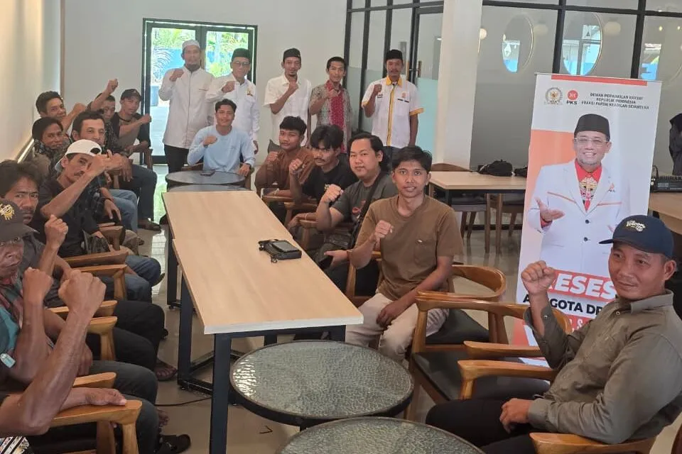 Alifudin Dialog dengan Masyarakat Kayong Utara untuk Perkuat Pembangunan Daerah