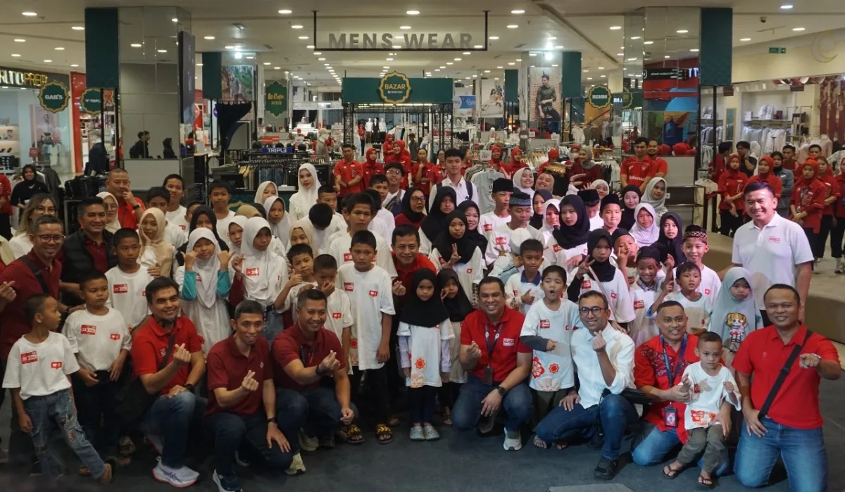 Telkomsel Berbagi Kebahagiaan dengan Anak-Anak Panti Asuhan di Palembang