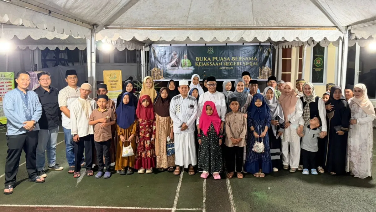 Buka Puasa Bersama Kejari Sinjai dan Anak Yatim