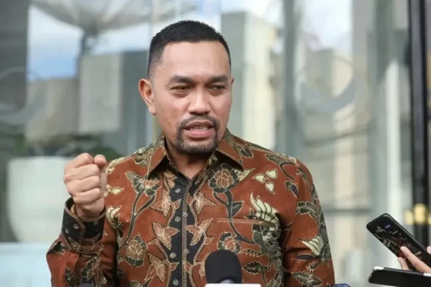 Dukung Kejagung, Sahroni Serukan Perang Melawan Kejahatan Korporasi Sawit