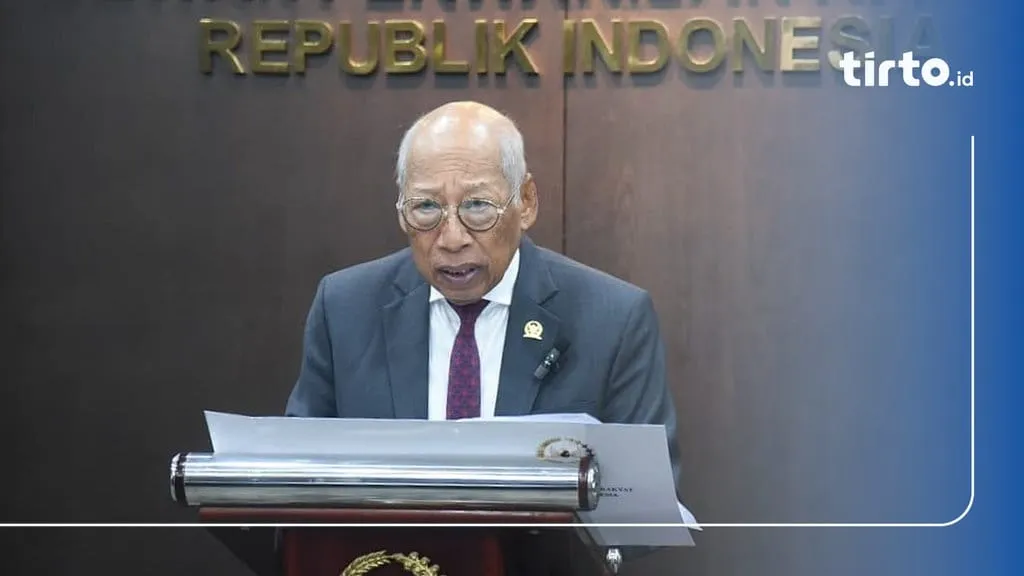 DPR Tegaskan UU Cipta Kerja Lindungi Pengguna Telekomunikasi