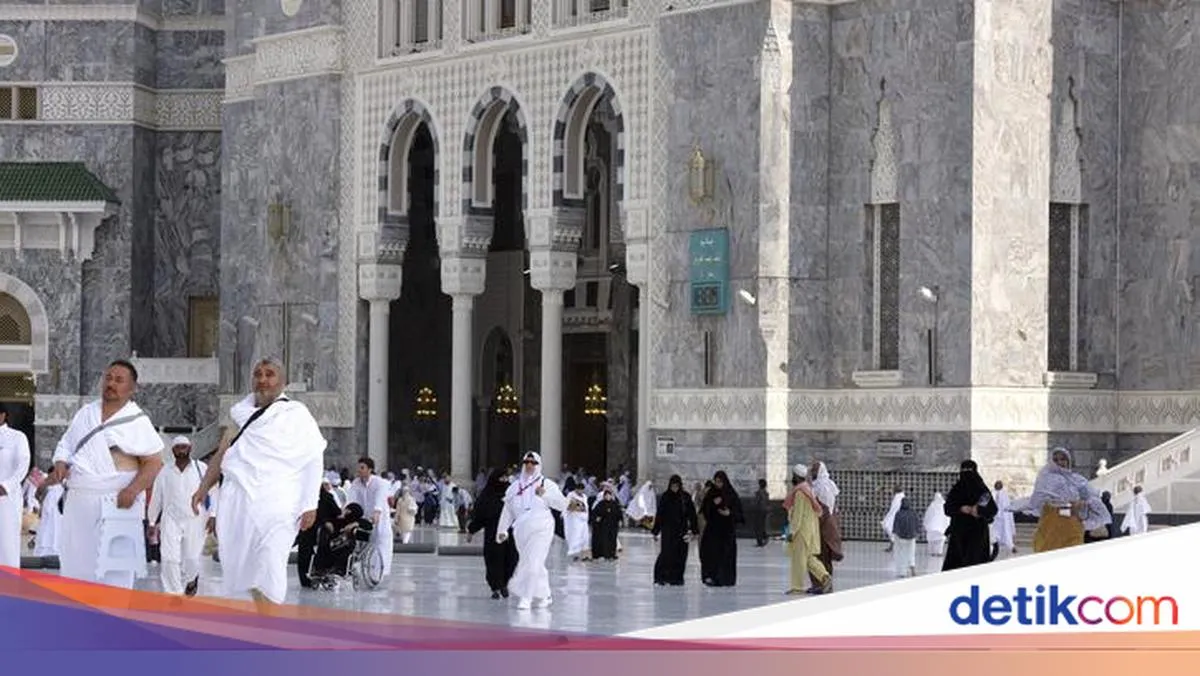 Kemenhaj Imbau Travel Patuhi Aturan Umrah Ramadan yang Diperketat