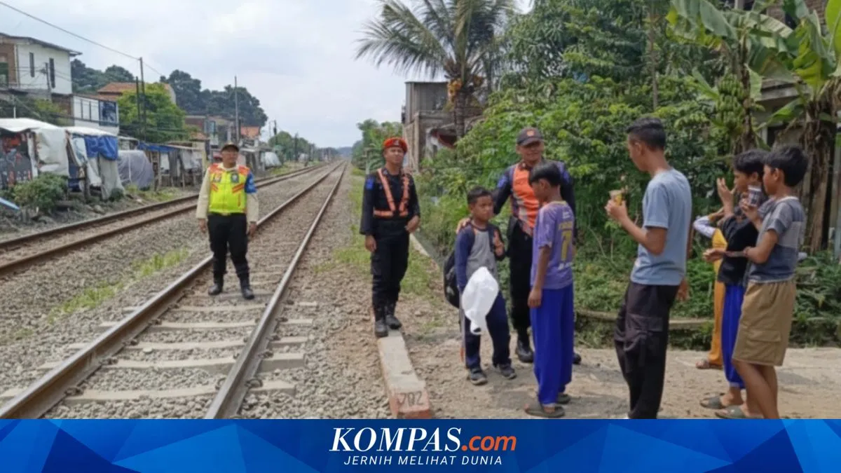 KAI Bandung Ingatkan Orangtua: Awasi Anak agar Tidak Ngabuburit di Rel Kereta