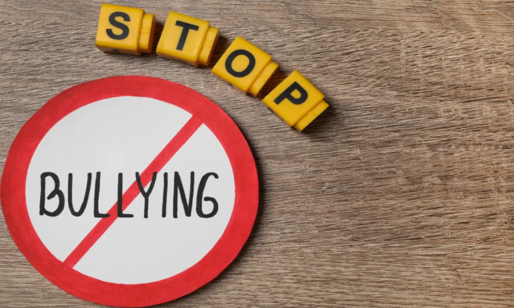 Radikalisme di Kalangan Pelajar Jabar: Peran Bullying dan Ruang Digital
