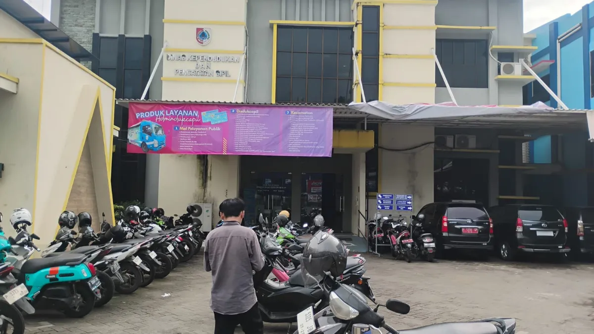Warga Jember Kini Dapat Cetak KIA di Kantor Kecamatan