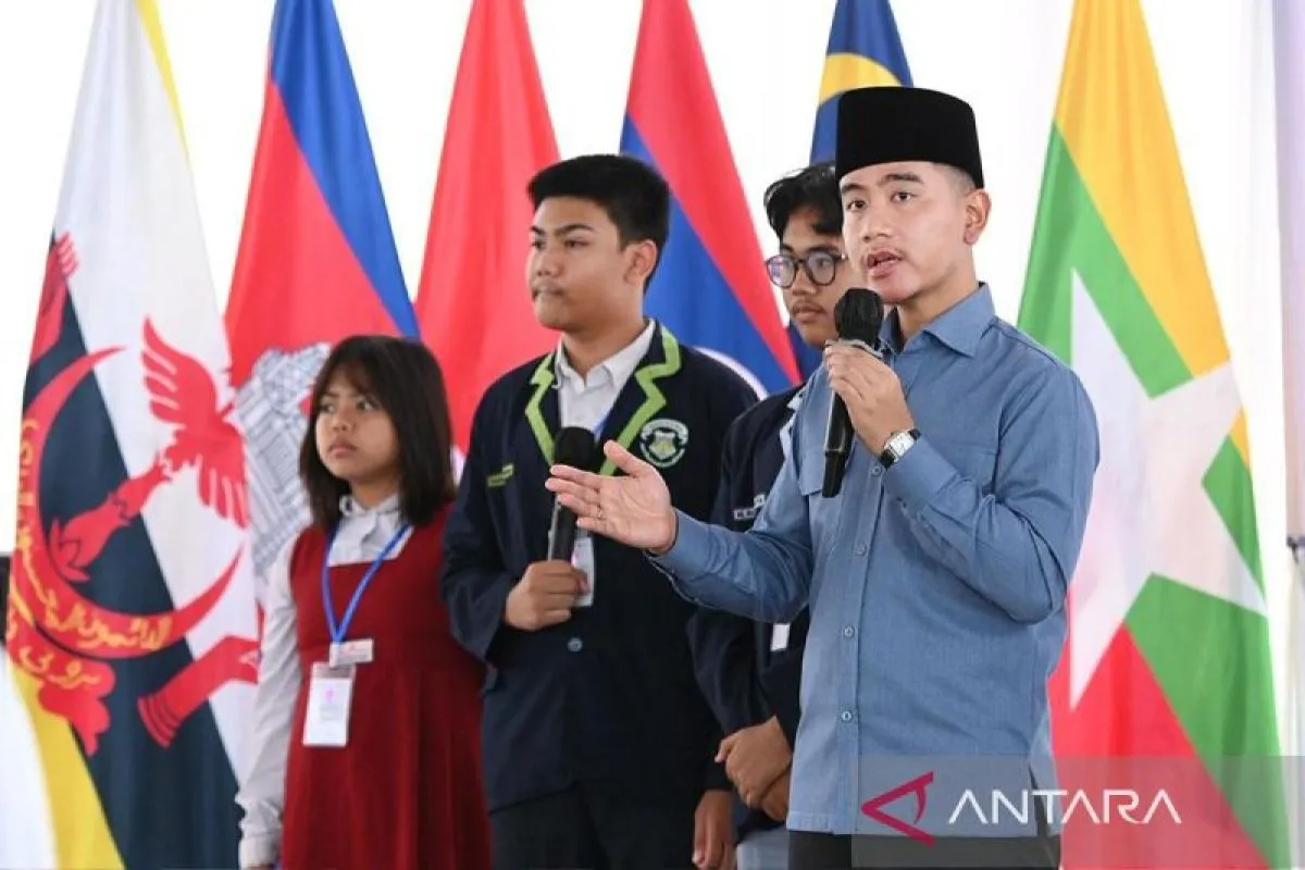 Gibran Ajak Guru dan Orang Tua Kuasai AI untuk Hadapi Era Digital