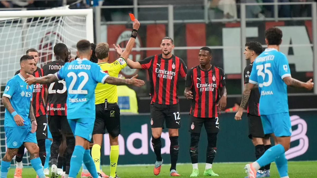 AC Milan Siap Jual Pervis Estupinan Setelah Musim Buruk
