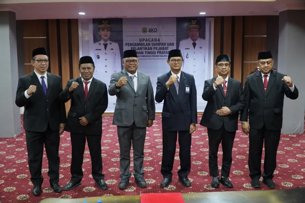 Pemprov Malut Lantik Pejabat Eselon II untuk Optimalisasi Kinerja
