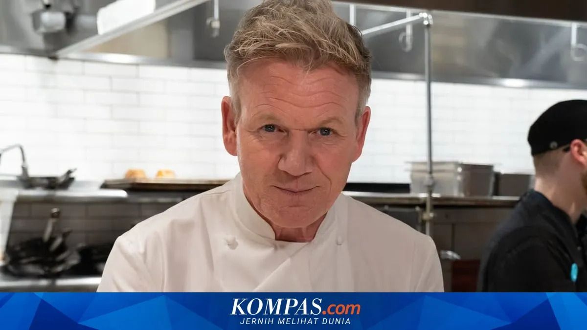 Gordon Ramsay Usir Kritikus Restoran Saat Ditemani Joan Collins