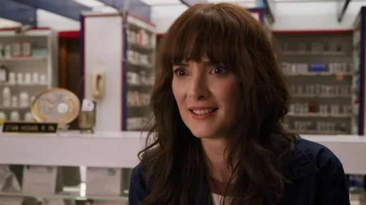 Winona Ryder Bergabung di Season 3 Wednesday, Reuni dengan Jenna Ortega