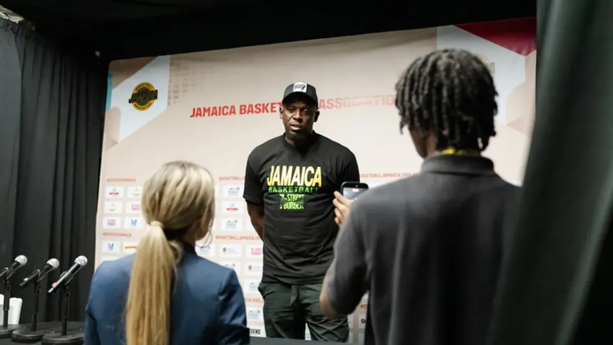 Usain Bolt Tunjukkan Dukungan untuk Timnas Basket Jamaika