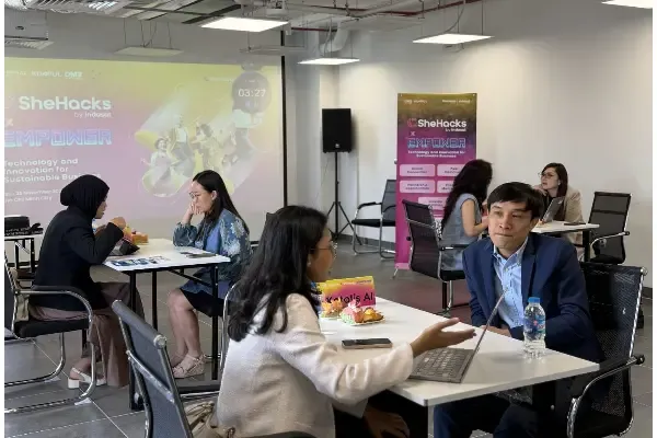 SheHacks Indosat Dorong Startup Perempuan Indonesia Menembus Pasar Vietnam