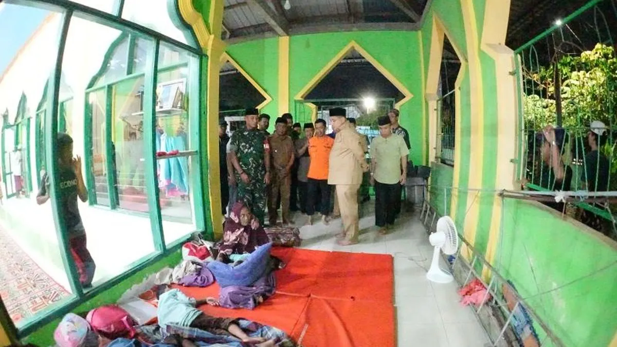 Jumlah Pengungsi Banjir Makassar Mencapai 878 Jiwa
