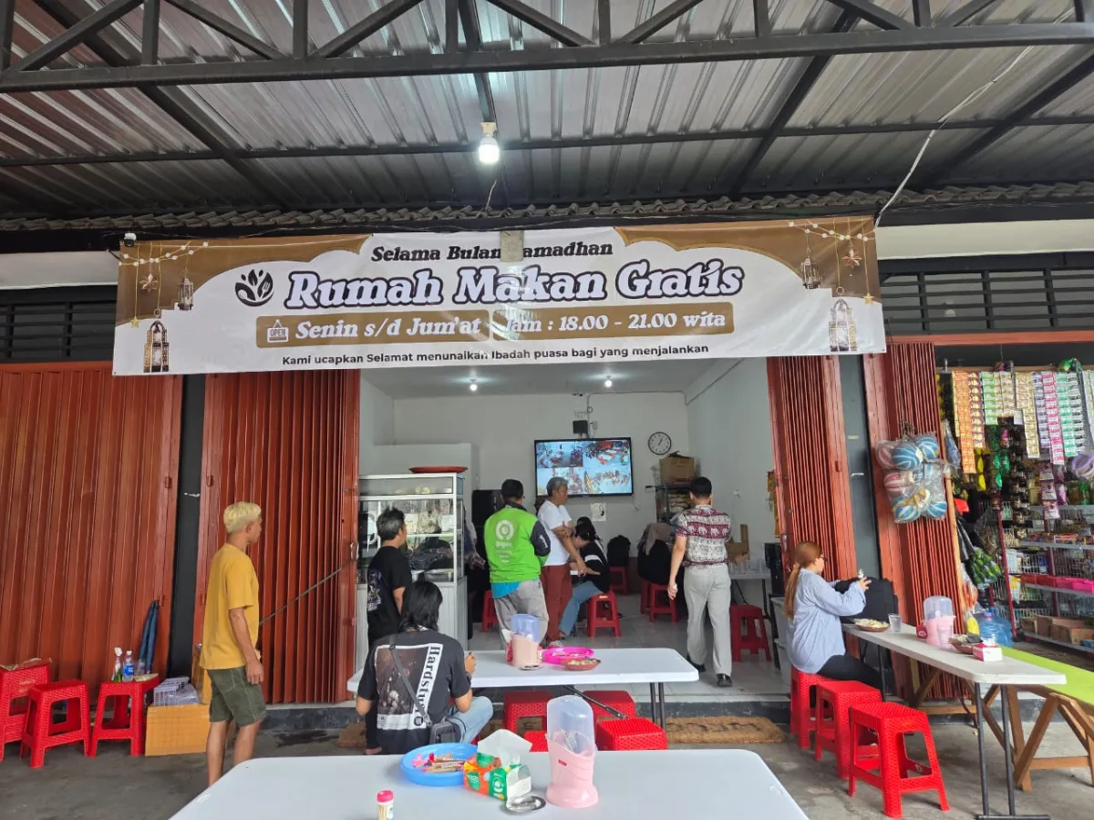 Rumah Makan Gratis di Denpasar Sediakan Ratusan Porsi Setiap Hari