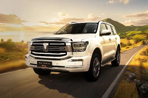Eksterior GWM Tank 500 Diesel: Empat Sudut Pandang Menarik